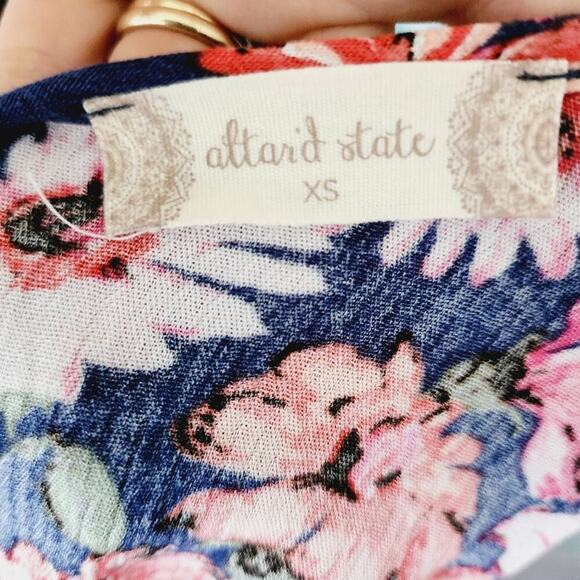 ALTAR'D STATE BLUE FLORAL V NECK ROMPER SIZE XS - Picture 3 of 6
